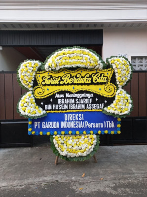Papan Bunga Duka di Urug